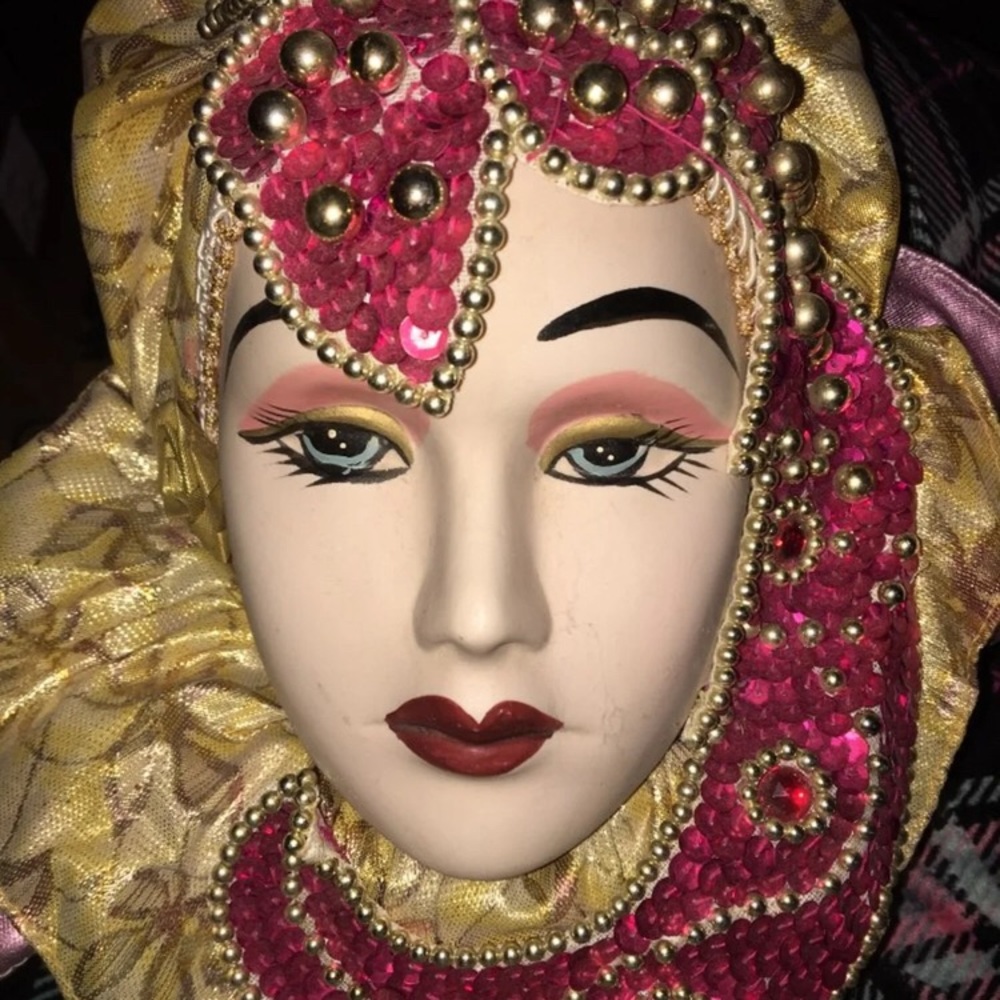 Mardi Gras mask